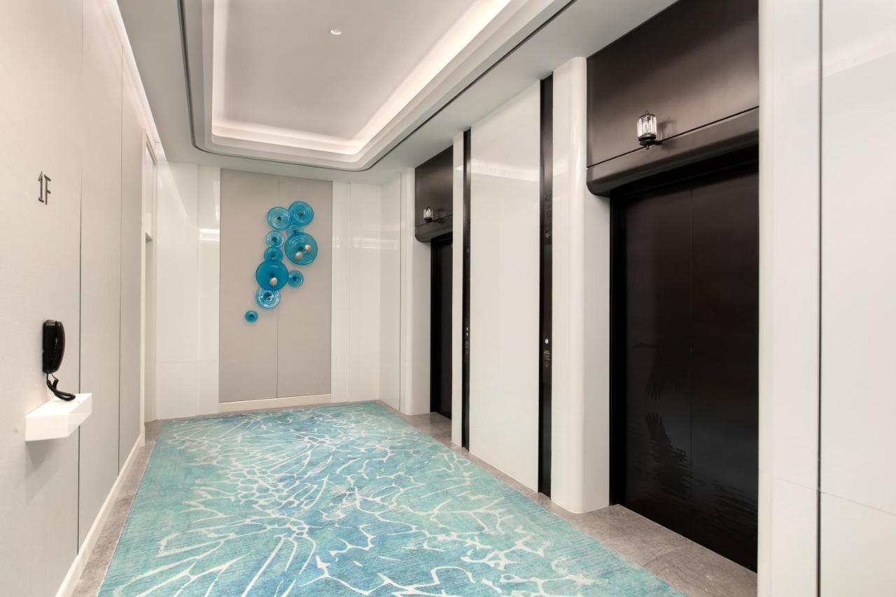 Xiamen International Seaside Hotel -Hotel Corridor Leads To The Stone Exhibition Hall Exteriér fotografie