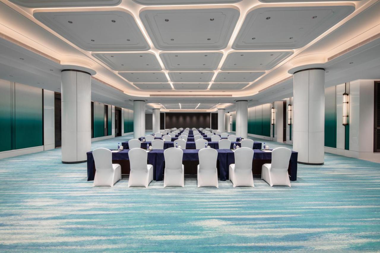 Xiamen International Seaside Hotel -Hotel Corridor Leads To The Stone Exhibition Hall Exteriér fotografie