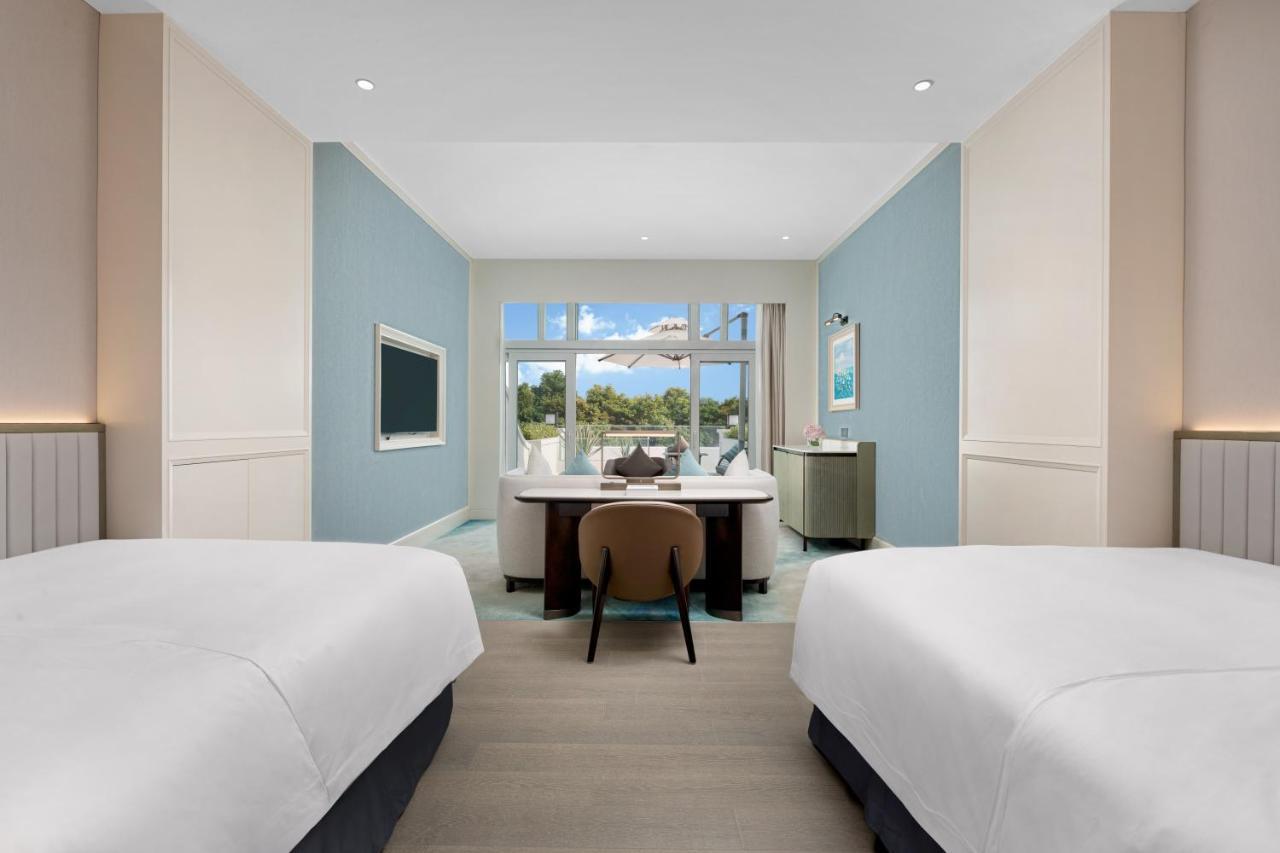 Xiamen International Seaside Hotel -Hotel Corridor Leads To The Stone Exhibition Hall Exteriér fotografie