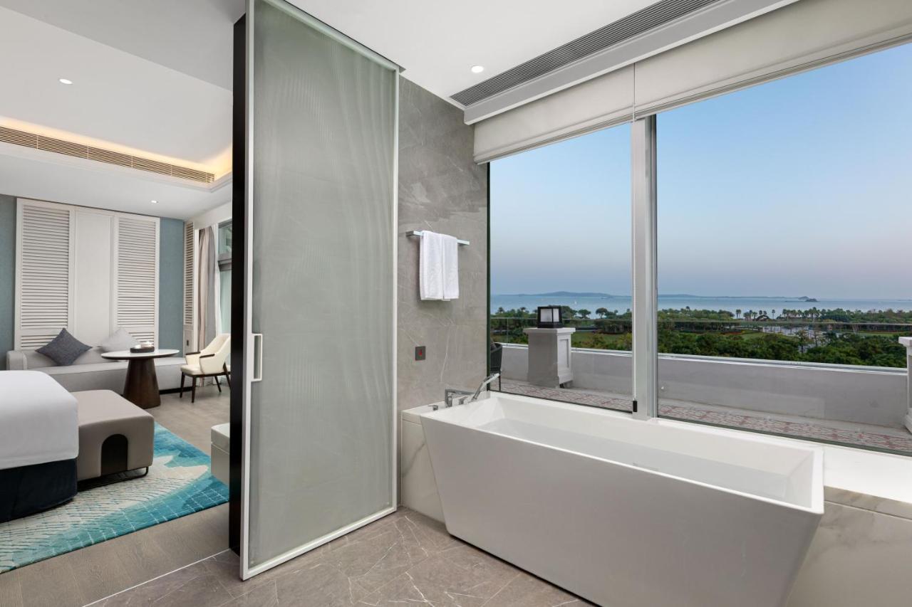 Xiamen International Seaside Hotel -Hotel Corridor Leads To The Stone Exhibition Hall Exteriér fotografie